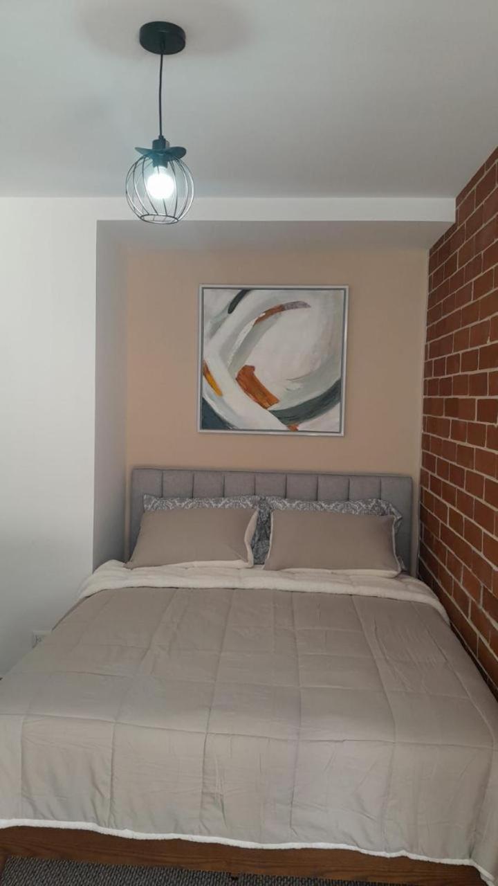 Tipo Loft 2 Camas Con Parqueo Apartamento *
