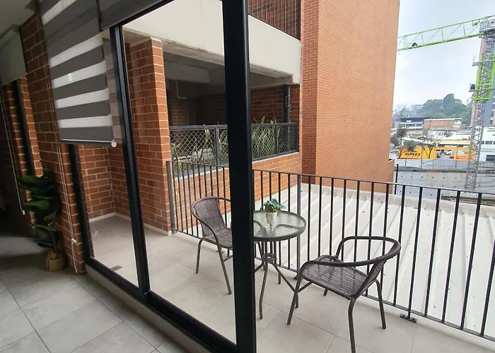 Alojamiento Tipo Loft 2 Camas Con Parqueo